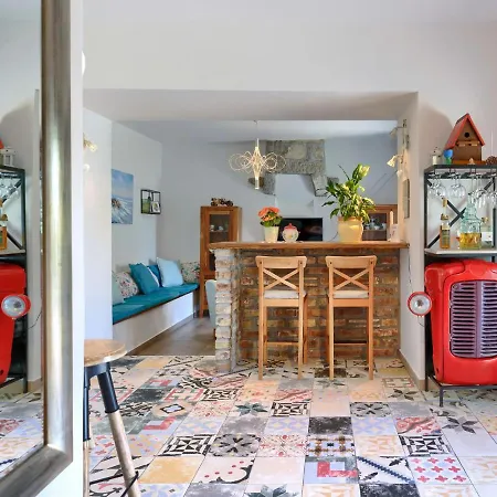 Nicolara By Interhome Vakantiehuis