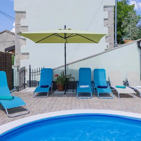 Nicolara By Interhome *