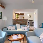 Nicolara By Interhome * بوزت