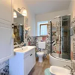 بيت للعطل Nicolara By Interhome *