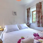 Nicolara By Interhome *
