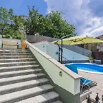 Nicolara By Interhome * بوزت